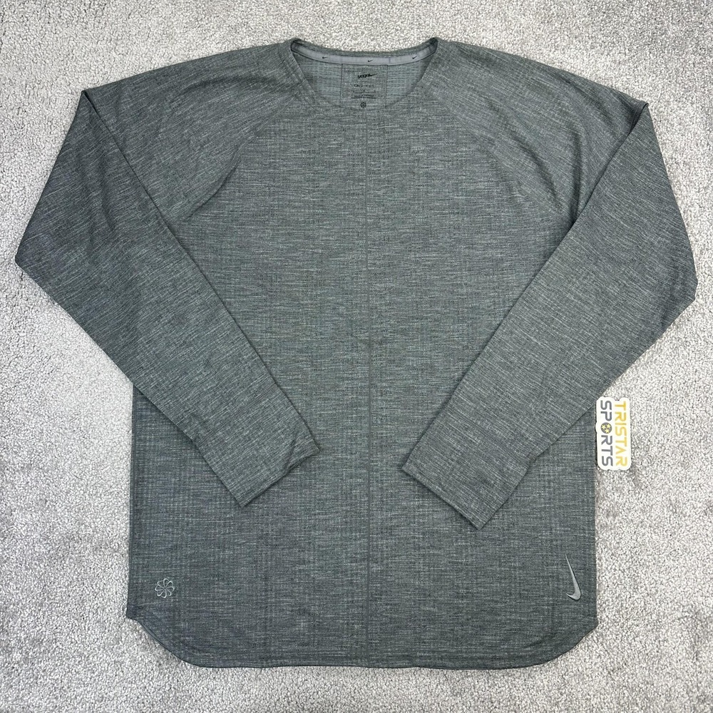 Nike Yoga Dri-FIT Shirt Mens Large Gray Training Long Sleeve FB7775-065